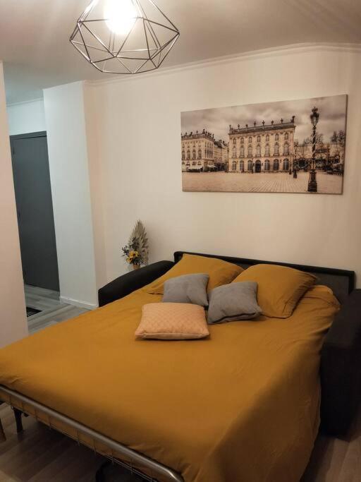 Mega Jeanne D'Arc Billard Baby Foot Logements Insolites 낭시 외부 사진