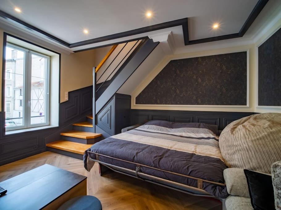Mega Jeanne D'Arc Billard Baby Foot Logements Insolites 낭시 외부 사진